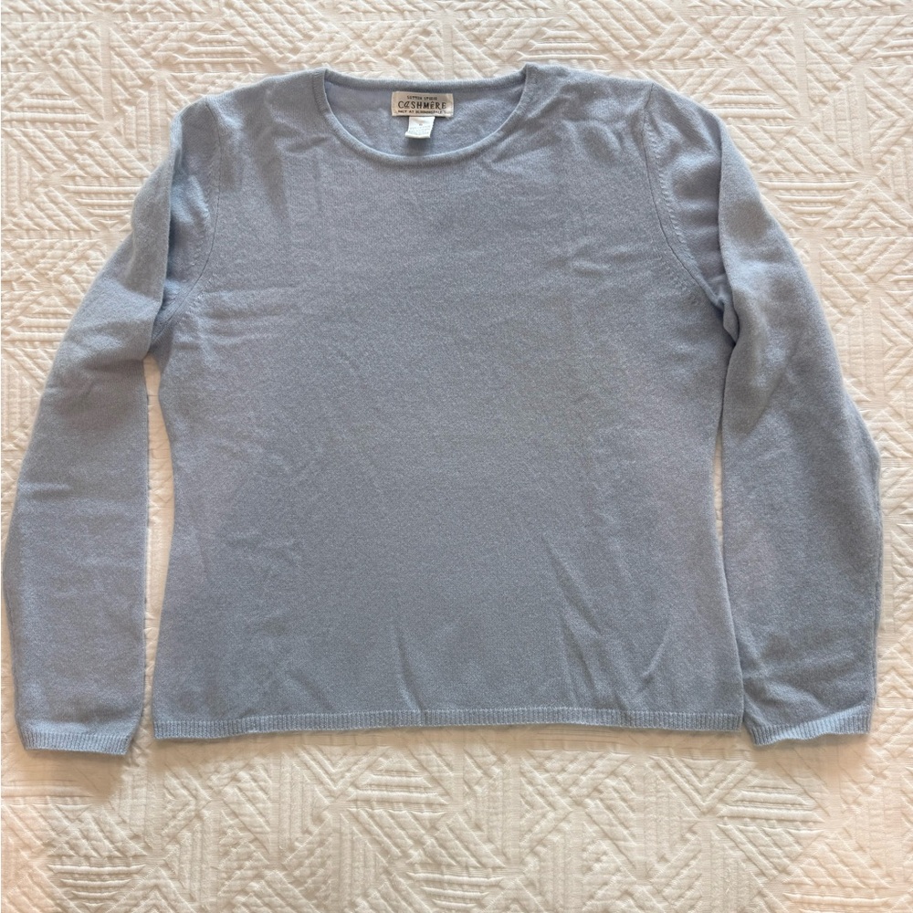 Bloomingdale’s 100% Cashmere Light Blue Women’s Crewneck Sweater